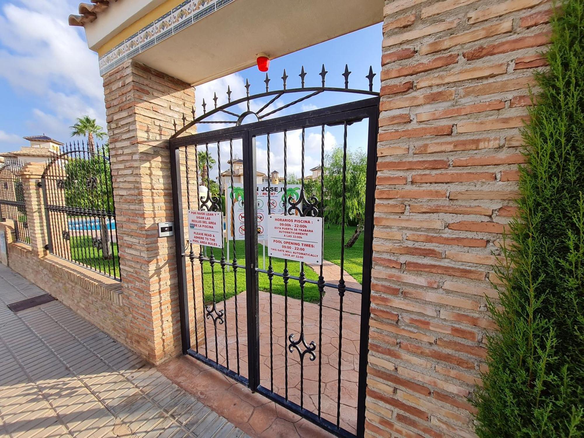 Dehesa de Campoamor  Schoenes Ferienhaus Casa Juan Mit Pool מראה חיצוני תמונה